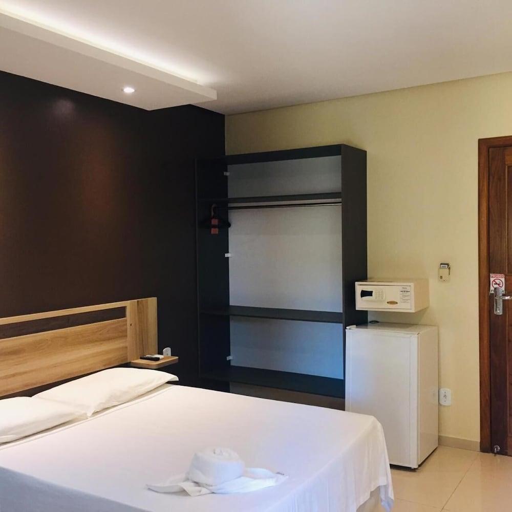 Hotel Sandis ซานตาเรม ภายนอก รูปภาพ
